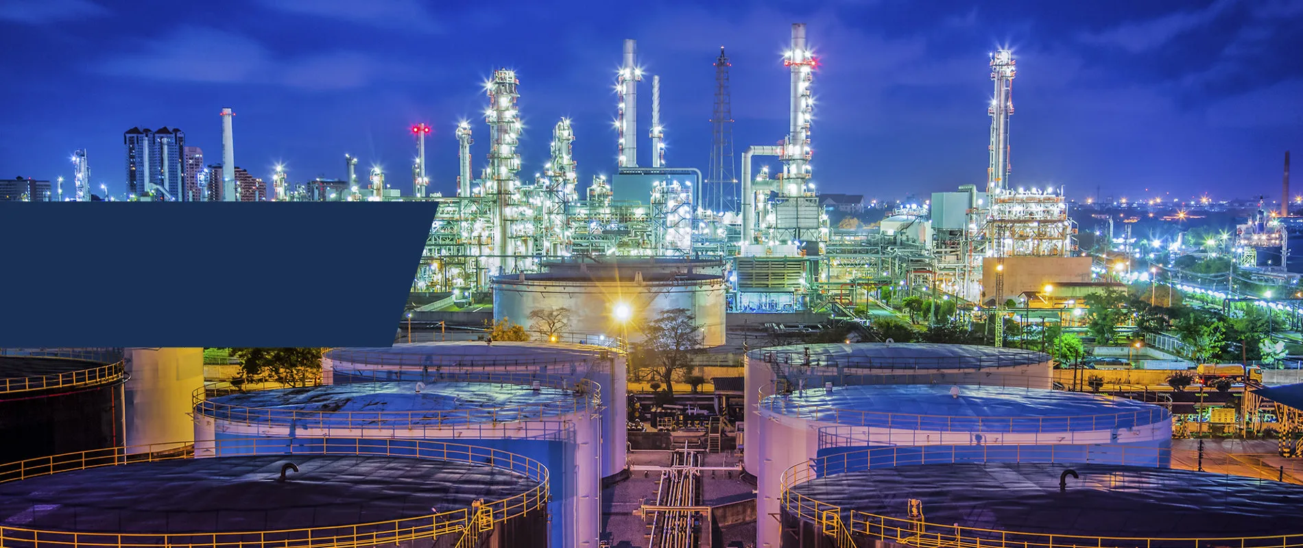 Stacja paliw Grupy KDM — widok ogólny