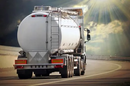 Cysterny do hurtowej sprzedaży paliw
